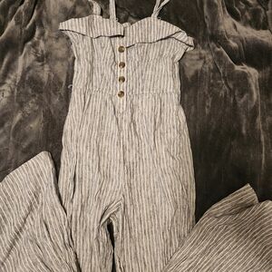 American Eagle Outfitters Gray and White Striped Garment